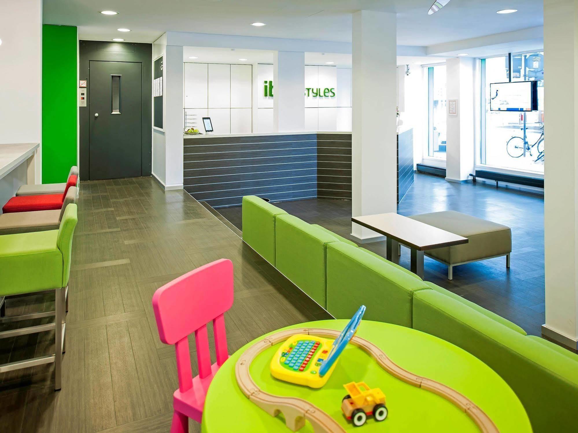 Nunohotel Кёльн Экстерьер фото